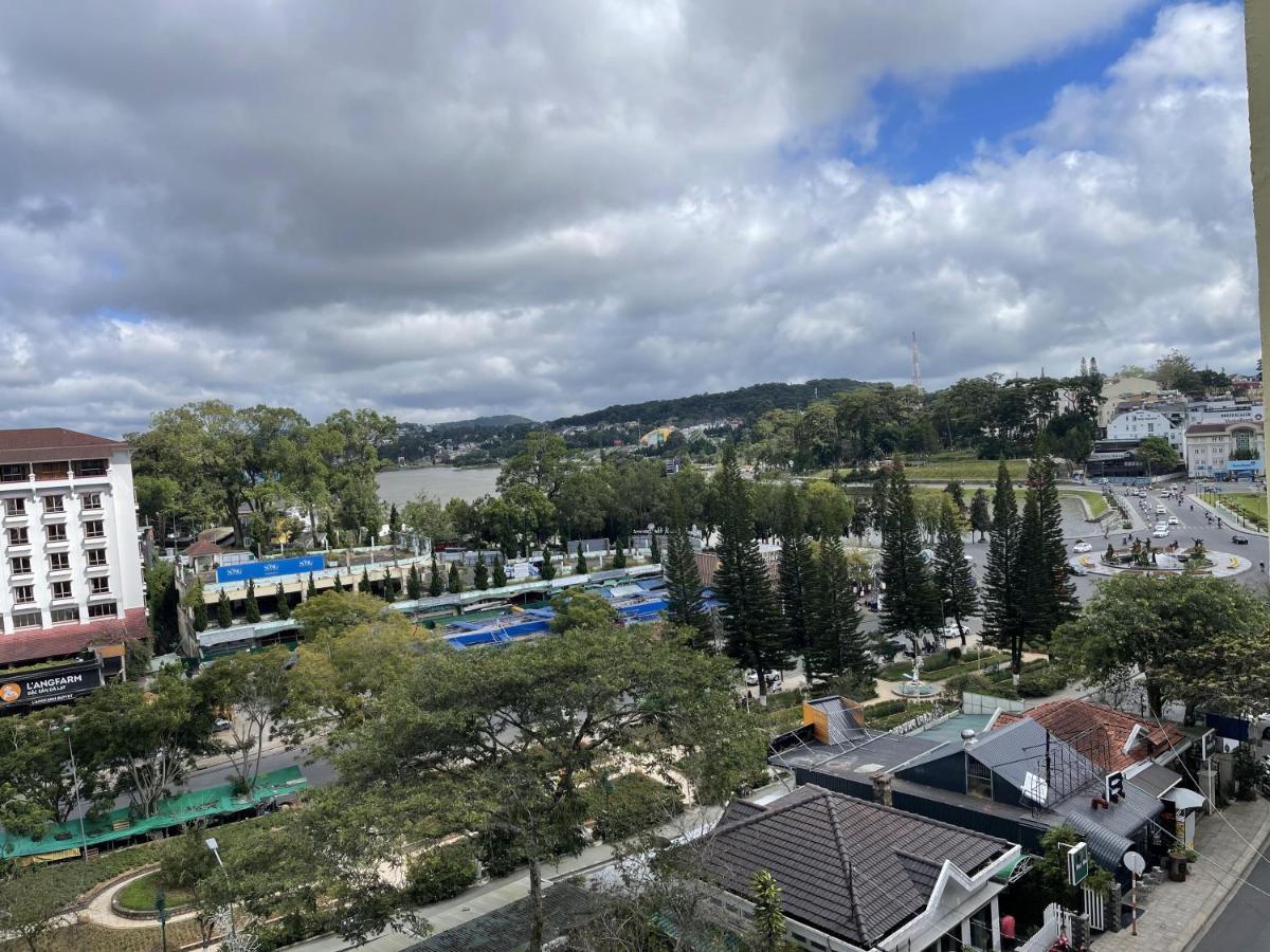 Na Ni Hotel Da Lat Exterior photo